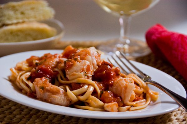 Cod Sauce for Pasta with Tomatoes and Garlic