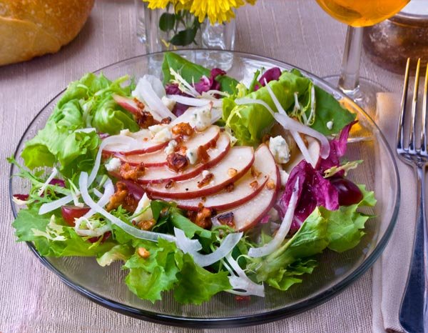 Apple Salad with Gorgonzola, Bacon and Candied Walnuts